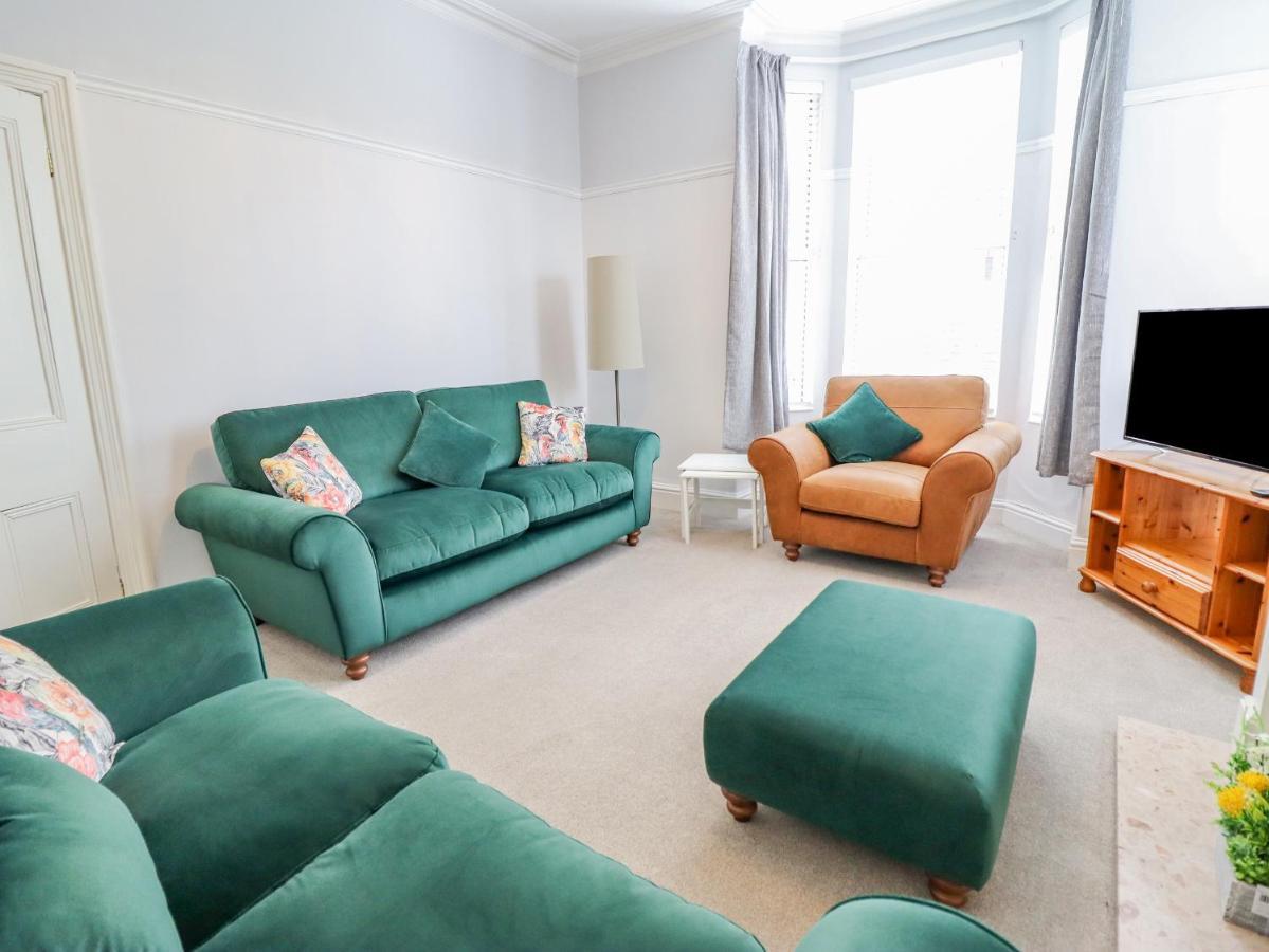 24 Cadnant Park Villa คอนวี ภายนอก รูปภาพ